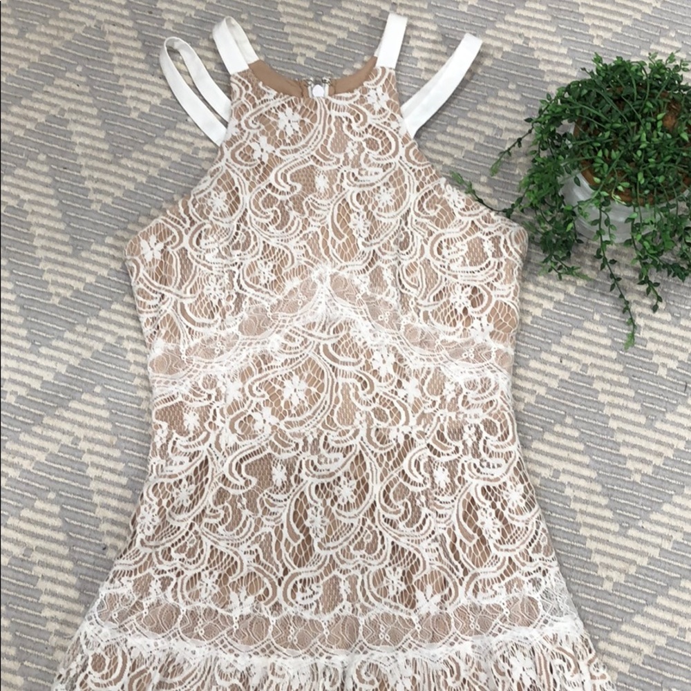 Dress - Picture 2 of 3
